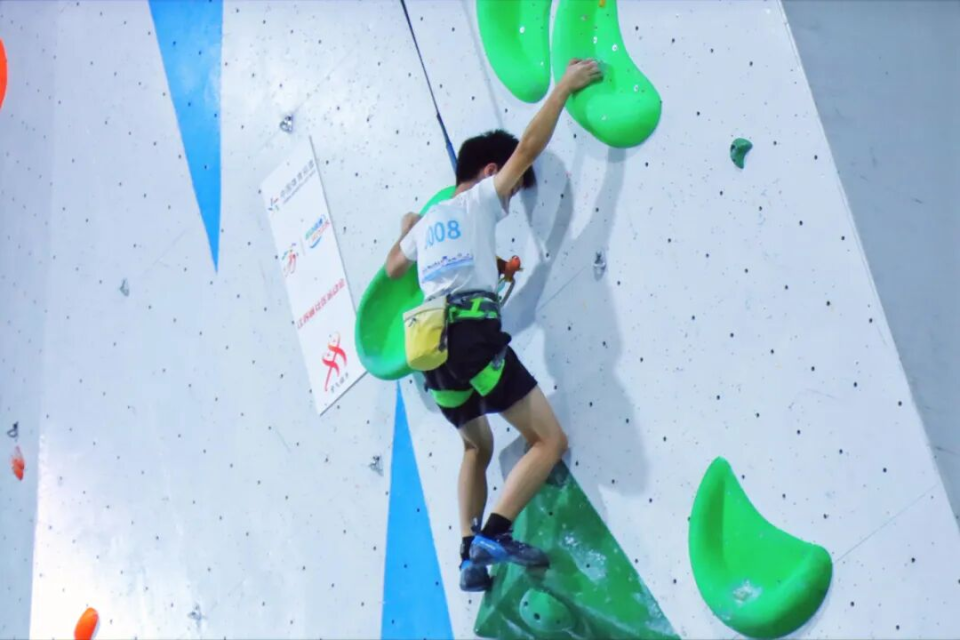 两天的激烈, 观赛, 圈带来了全 两天的激烈, 观赛, 圈带来了全