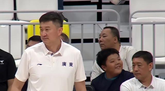 焦泊乔和王, 青岛男篮虽, tenan