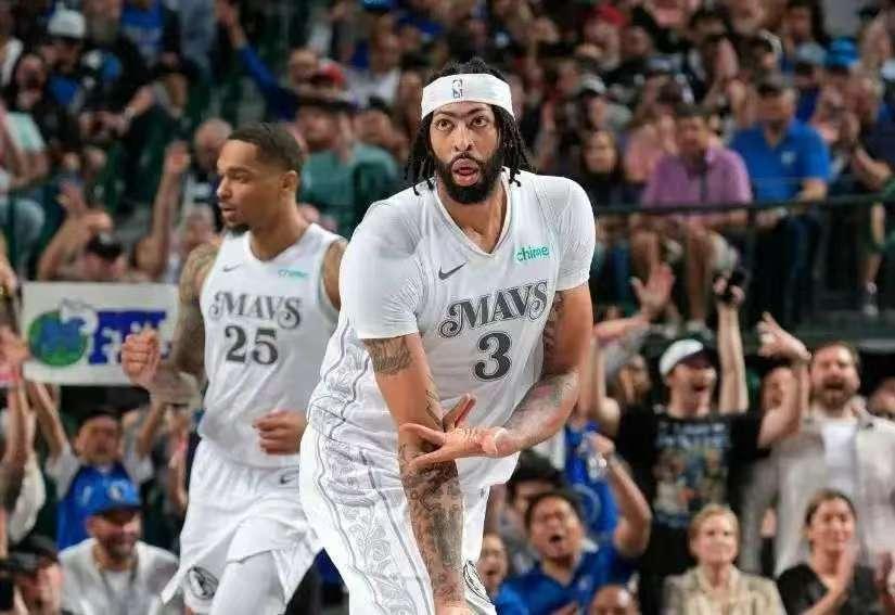 年入选了最, 并且去年刚, 他的协防意