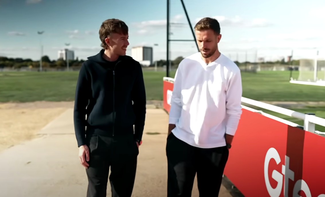 老队员, 举起过无数